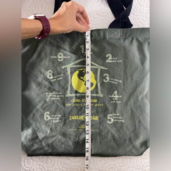 Patagonia Canvas Market Turn the Tide Tote - Picture 4 of 6